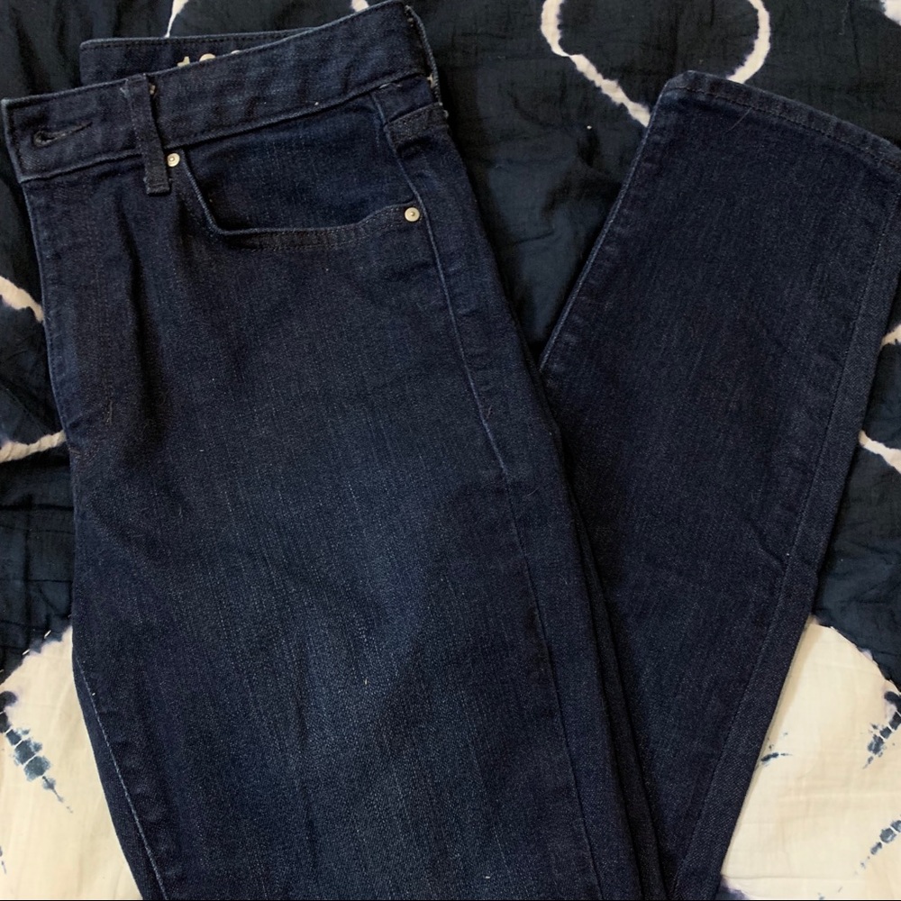 GAP 1969 High Rise Skinny Jeans (size 28)
